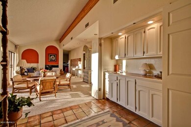 Wet Bar Area
