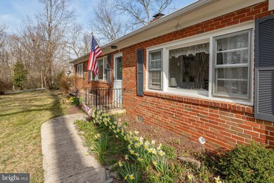 9004 Ellenwood Ln, Fairfax, VA 22032 - photo 6