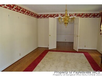 505 Northview Dr, Fayetteville, NC 28303 - photo 2