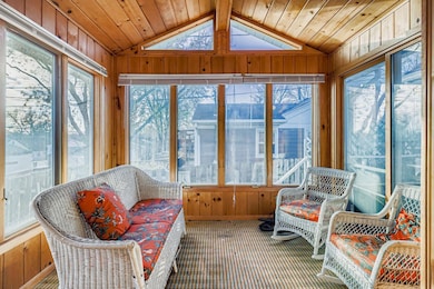 554 36th 1 2 Ave NE, Minneapolis, MN 55418 - photo 4