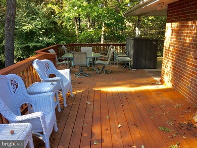 16012 Malcolm Dr, Laurel, MD 20707 - photo 6