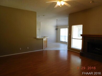 902 Bruce Dr, Copperas Cove, TX 76522 - photo 3