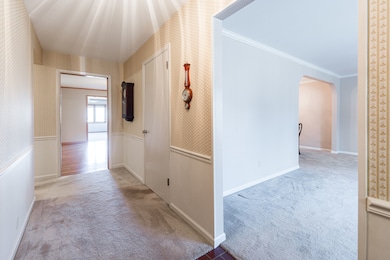 1531 Mayflower Dr, Dekalb, IL 60115 - photo 3