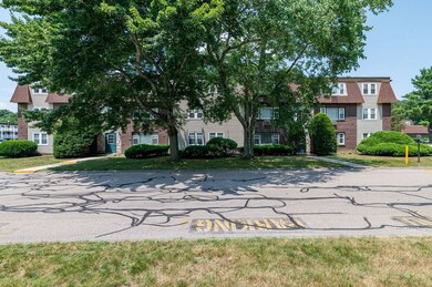 180 Main St unit 4103, Bridgewater, MA 02324 - photo 2