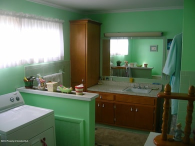 1408 Amherst St, Scranton, PA 18504 - photo 4