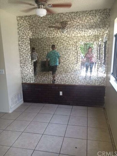 3458 Rainbow Ln, Highland, CA 92346 - photo 2