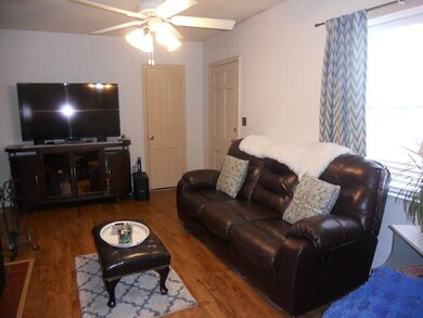 2140 Cate St, Brunswick, GA 31520 - photo 5