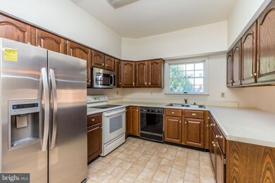 32 Tenby Ct, Lutherville Timonium, MD 21093 - photo 5