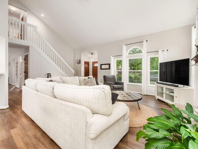 949 Thornapple - 4