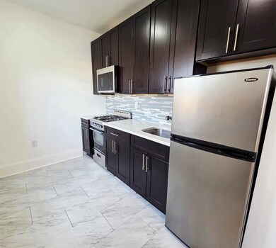 106 Glenwood Ave unit 504, Jersey City, NJ 07306 - photo 4