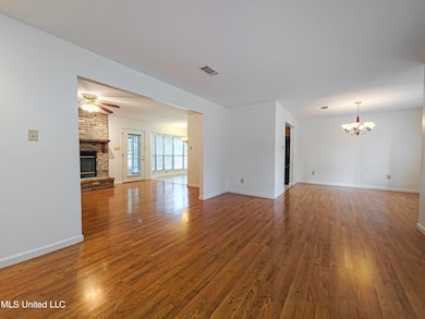 226 Boggs Cir, Long Beach, MS 39560 - photo 3