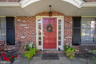 118 Lenape Dr, Berwyn, PA 19312 - photo 2