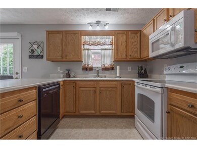 127 Broadmoor Ave, Charlestown, IN 47111 - photo 3