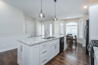 Round_Hill_Rd_122_Kalamazoo_49009-6