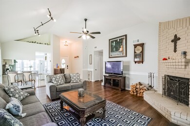 15402 Pebble Lake Dr, Houston, TX 77095 - photo 7