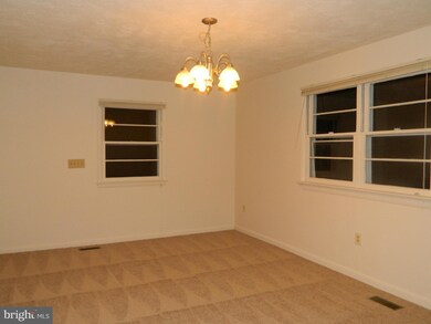 20230 Buck Redman Ln, Callaway, MD 20620 - photo 4