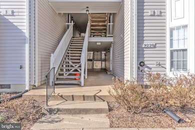 9220D Cardinal Forest Ln, Lorton, VA 22079 - photo 3