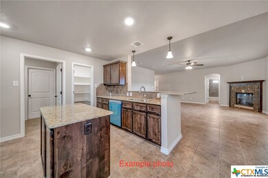 1212 Founders Ln, Copperas Cove, TX 76522 - photo 2