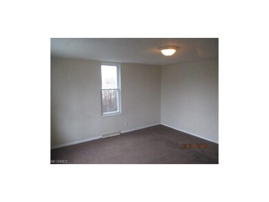 1637 E 33rd St unit 39, Lorain, OH 44055 - photo 3