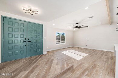 14236 N 20th Way - 04