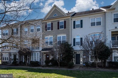 704 Redgate Ln, Woodbridge, VA 22191 - photo 3