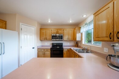 Kitchen 2
