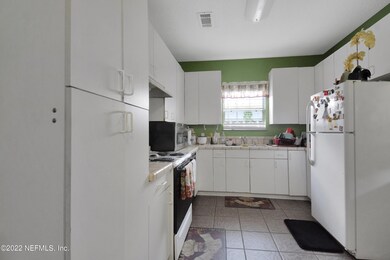 122 M l King Ave, Saint Augustine, FL 32084 - photo 7