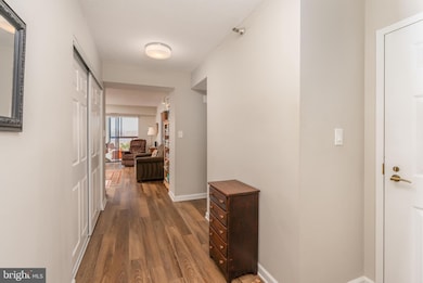 15101 Interlachen Dr unit 612, Silver Spring, MD 20906 - photo 7