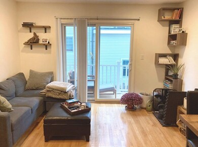 126 Clifton St unit 4, Cambridge, MA 02140 - photo 2