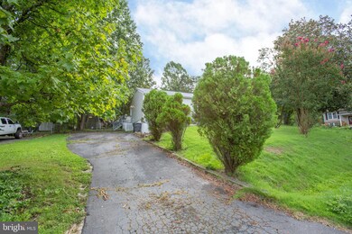 407 Cleveland Ct, Fredericksburg, VA 22407 - photo 6