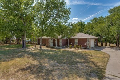 181 Gregory St, Weatherford, TX 76087 - photo 2