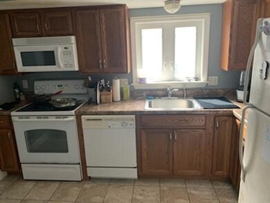 13 Porter St unit 2, Woburn, MA 01801 - photo 7