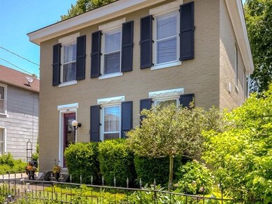 311 Wilkinson St, Frankfort, KY 40601 - photo 4