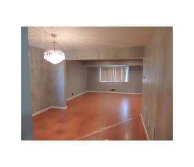 44 Edwina Ct, Dayton, NJ 08810 - photo 2