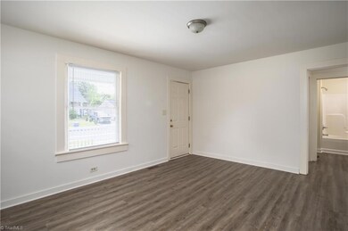 210 S Mccrary St, Asheboro, NC 27203 - photo 7