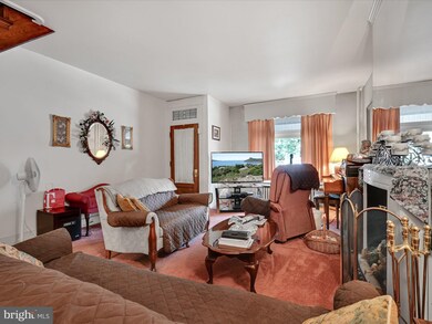 110 Spring St, Reading, PA 19601 - photo 6