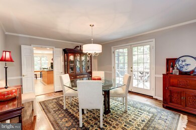 8200 Coach St, Potomac, MD 20854 - photo 6