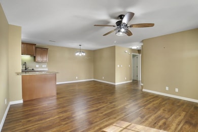 5-web-or-mls-1523 24th Ave 37, Kenosha,