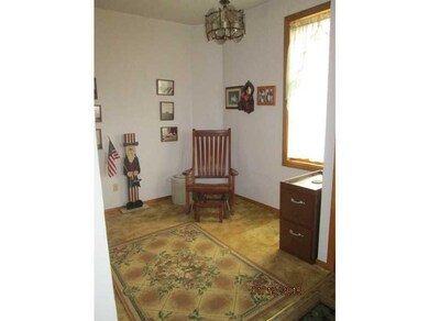 Entry/Foyer. Large Entry