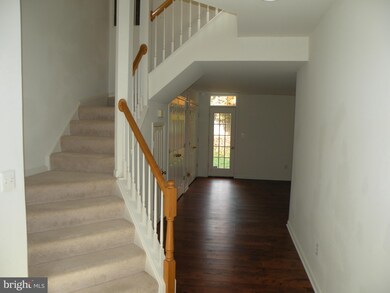 46722 Manchester Terrace, Sterling, VA 20165 - photo 2