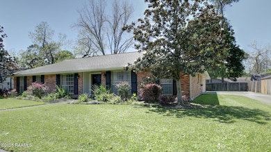 304 Broadmoor -3