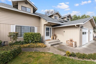 1361 Brook Ct, Medford, OR 97504 - photo 5