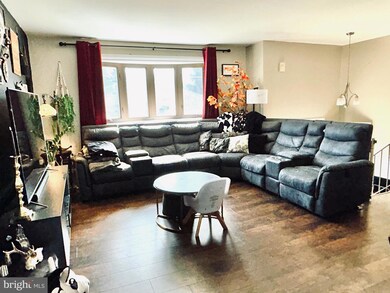 22 Eaton Cir, Clementon, NJ 08021 - photo 3