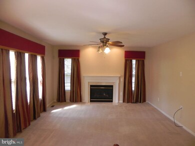 12193 Open Meadow Ln, Bristow, VA 20136 - photo 7