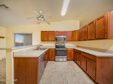 7860-danforth_mls-12