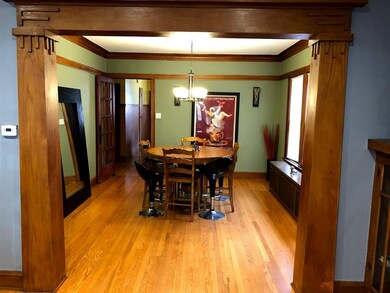 5219 W Oakdale Ave, Chicago, IL 60641 - photo 4