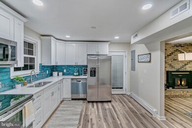 5160 Colebrook Dr, La Plata, MD 20646 - photo 4