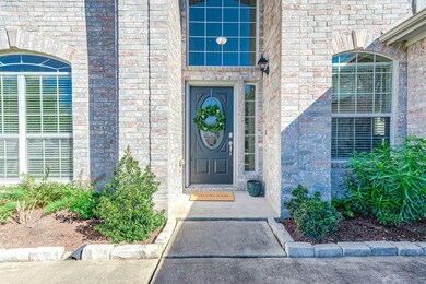 1524 Allison St, Alvin, TX 77511 - photo 4