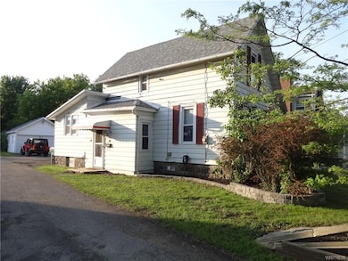 20 Allen St, North Tonawanda, NY 14120 - photo 2