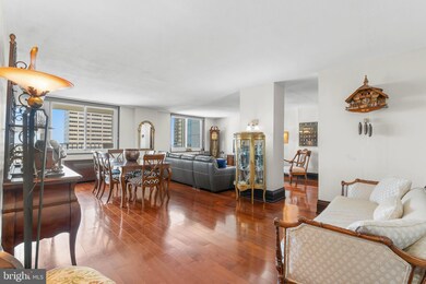 Kennedy House unit 2806, Philadelphia, PA 19103 - photo 2